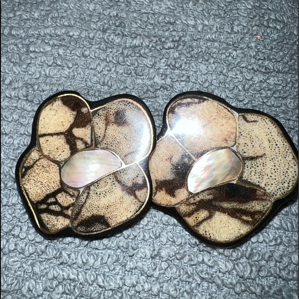 Vintage flower pierced earrings
